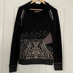 Desigual pakaian jadi wanita sweater
